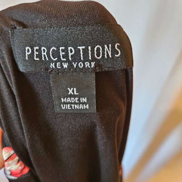 Perceptions Short Sleeved Floral Border Print Shift Dress Pleat Bodice Size XL - Picture 6 of 7